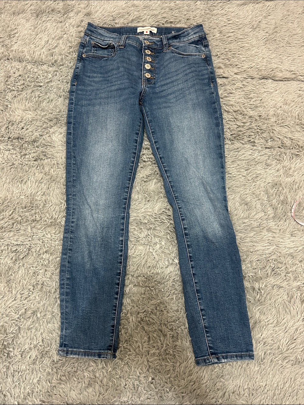 Lucky Brand Skinny Jeans in Medium Blue Wash with Button Fly